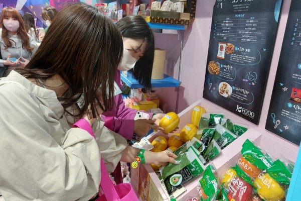 한국산 참외가 스트레스 완화에 효과가 있다고 일본소비자청에서 기능성표시식품으로 등록했다<한국농수산식품유통공사 제공>