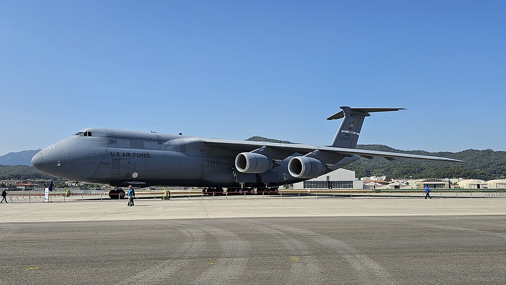 C-17A 미 공군의 전략전술 대형 수송기