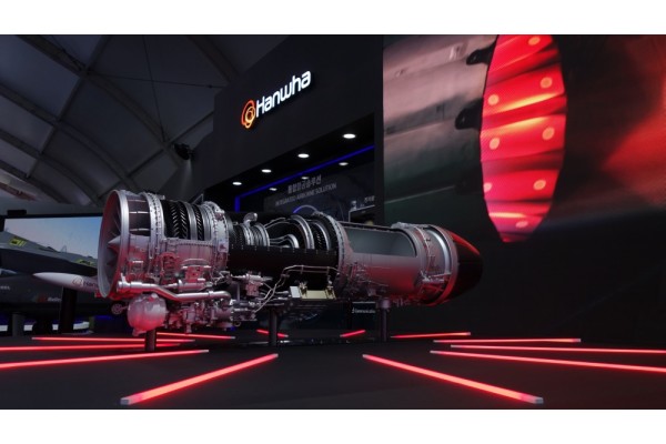 한화에어로스페이스가 ADEX 2023에서 KF21 심장인 F414 엔진을 공개했다