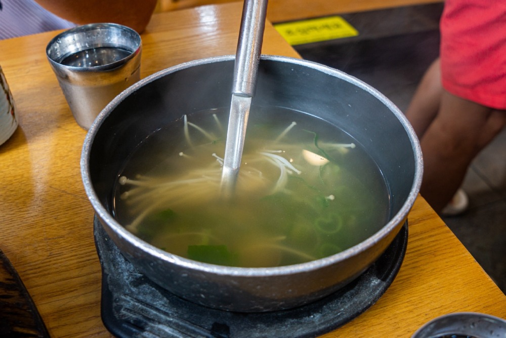 갈비탕 비슷한 국물