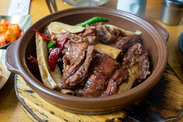 27년 전통의 함흥냉면 맛집에서 먹는 갈비찜, 강남면옥 본점