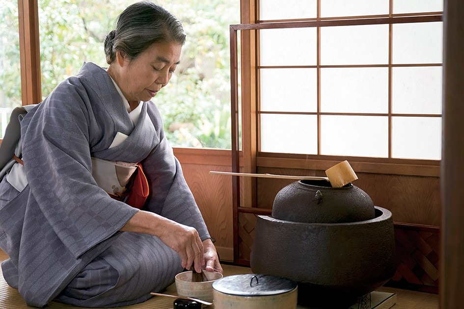 다도는 형식이 우선이랍니다. 그래야 그 안을 잘 채울 수 있답니다