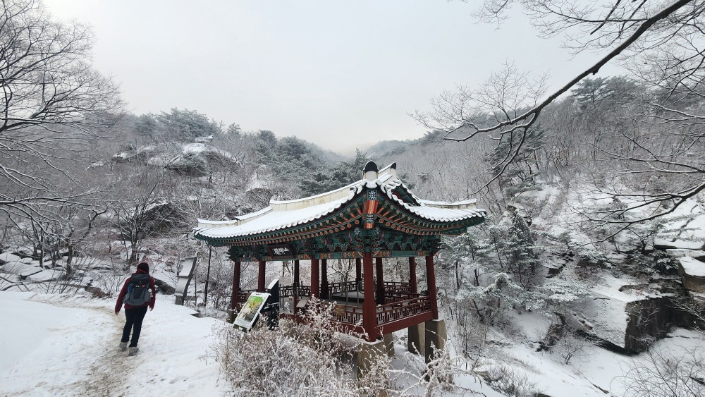 산영루